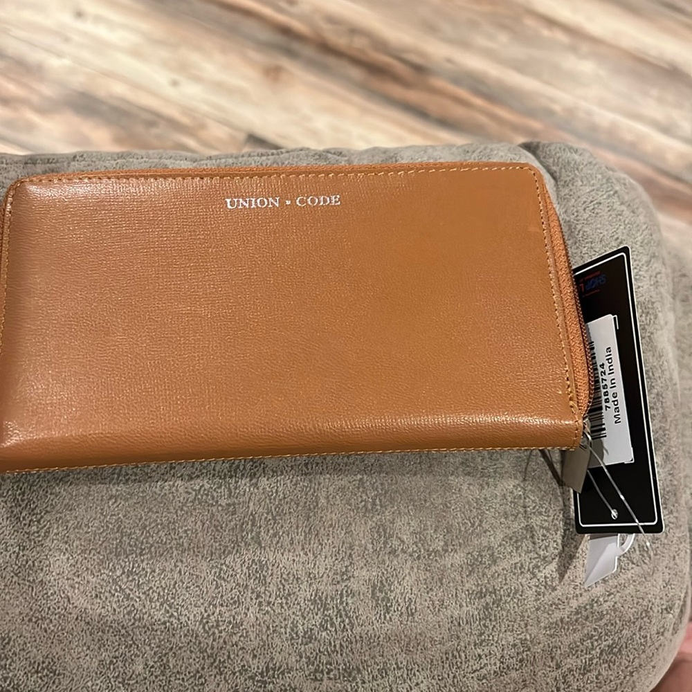 UNION CODE Tan Genuine Leather RFID Protected Women's Wallet